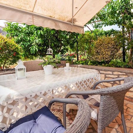 Apartment Bassano Rovinj Buitenkant foto