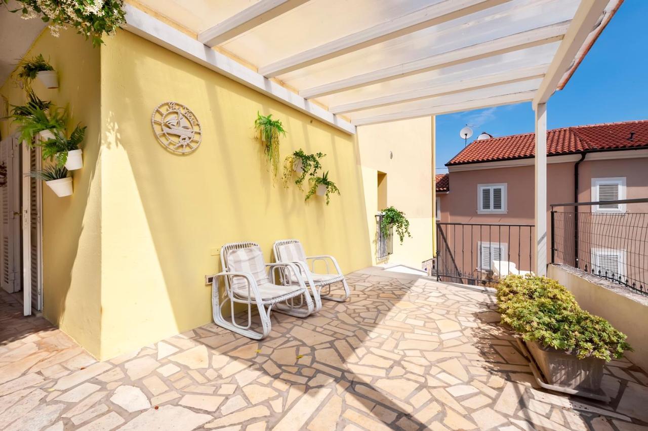 Apartment Bassano Rovinj Buitenkant foto